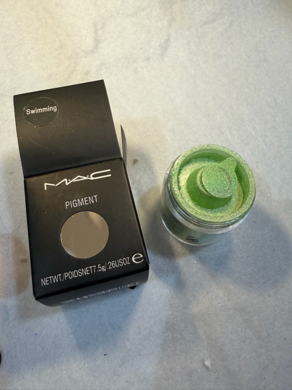 MAC Pigment Loose Eyeshadow - Swimming.